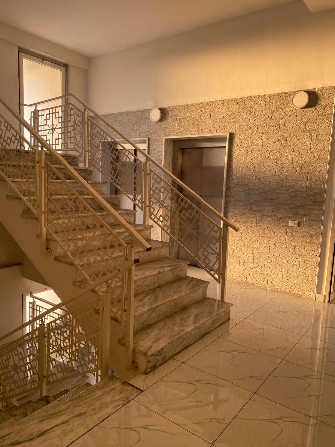 Ambassador Tirana Apartment ภายนอก รูปภาพ